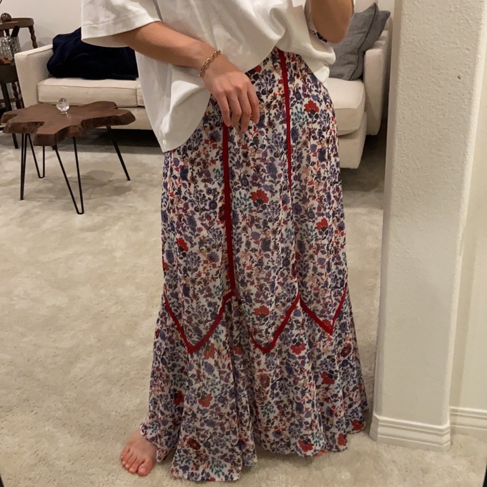 Used Floral Print Petite Maxi Skirt